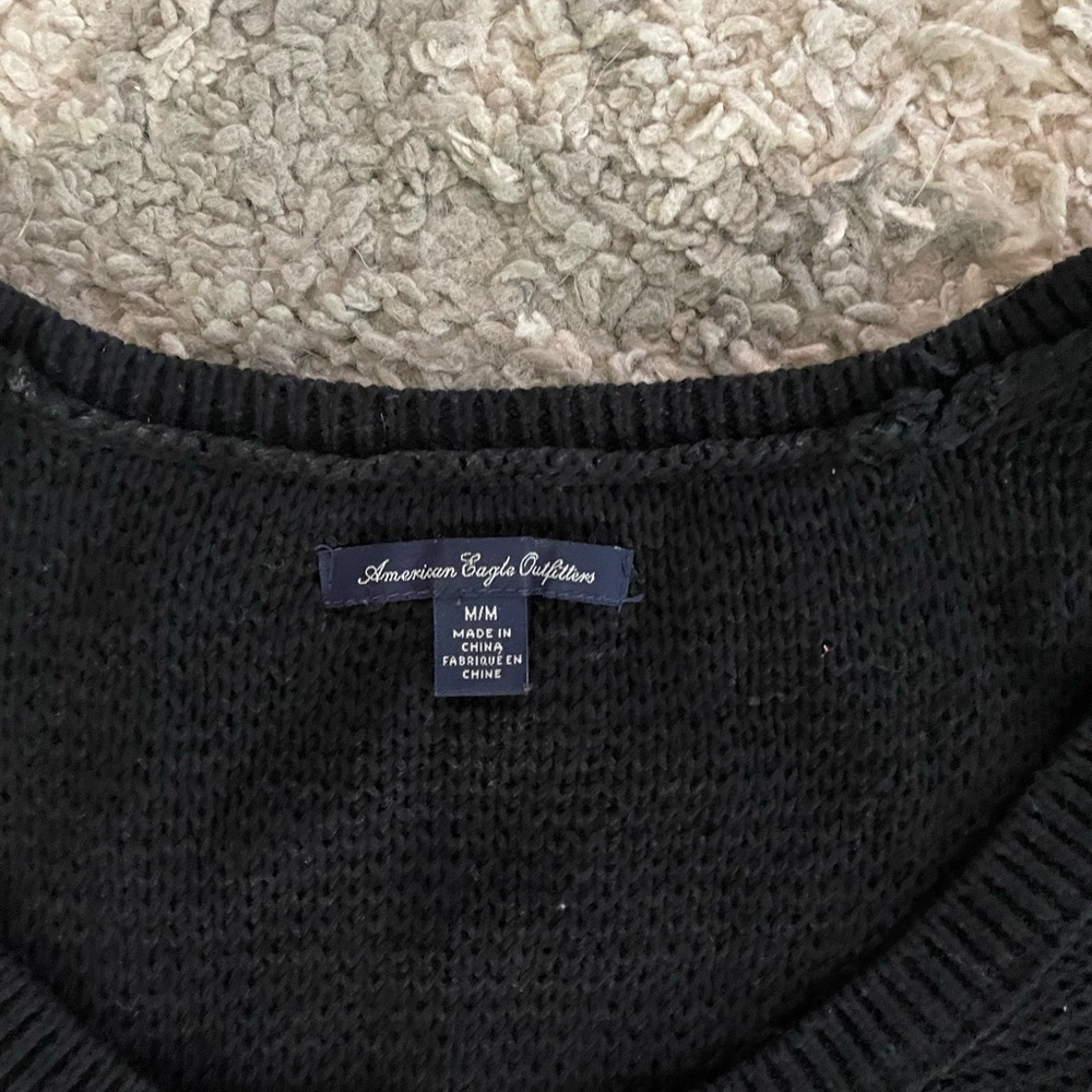 American Eagle womens sweater black flowy - Picture 2 of 3